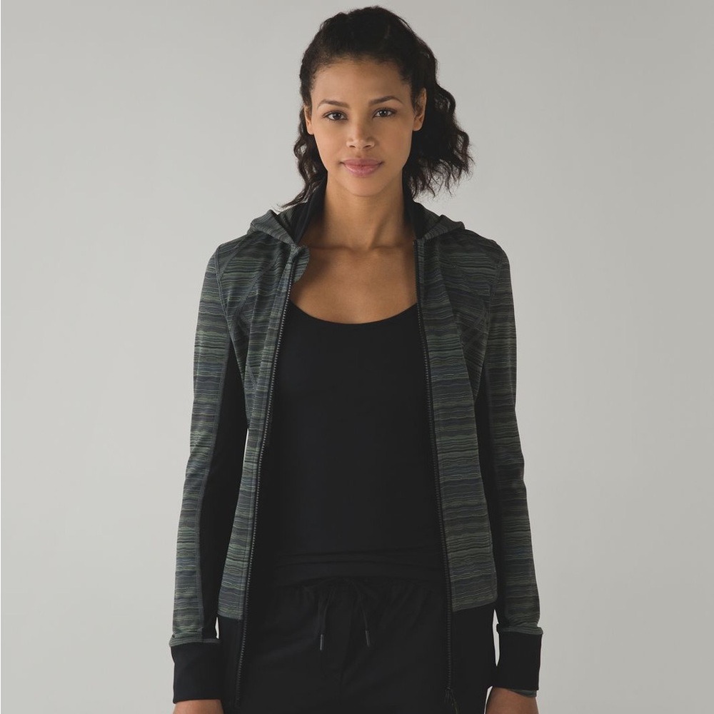 Lululemon Daily Practice Jacket Fatigue Green Black  Yoga Workout Sweatshirt S
